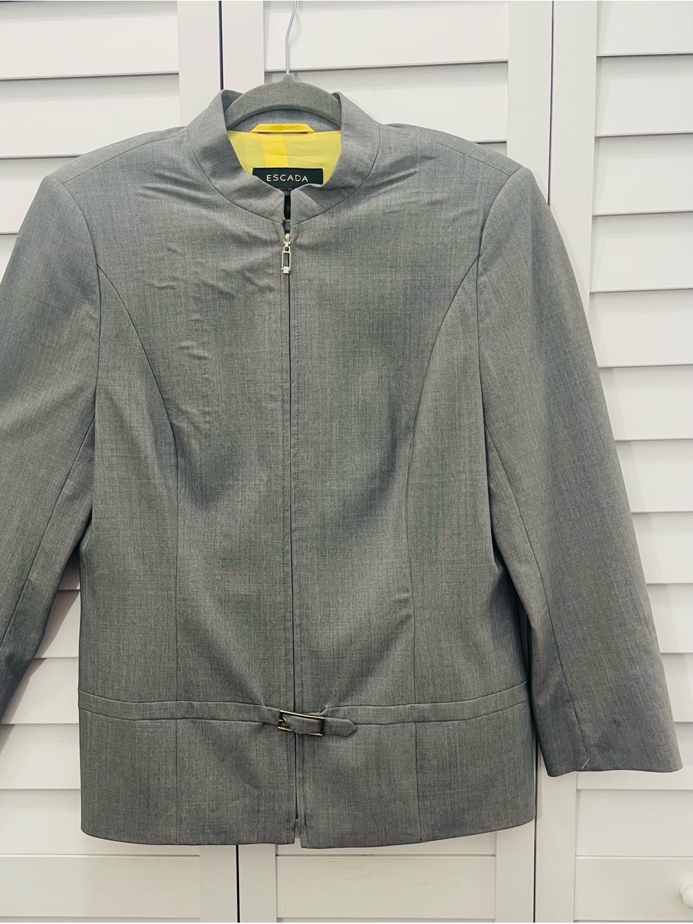 Escada Women's Gray Zip-Front Jacket Size 40 Medium